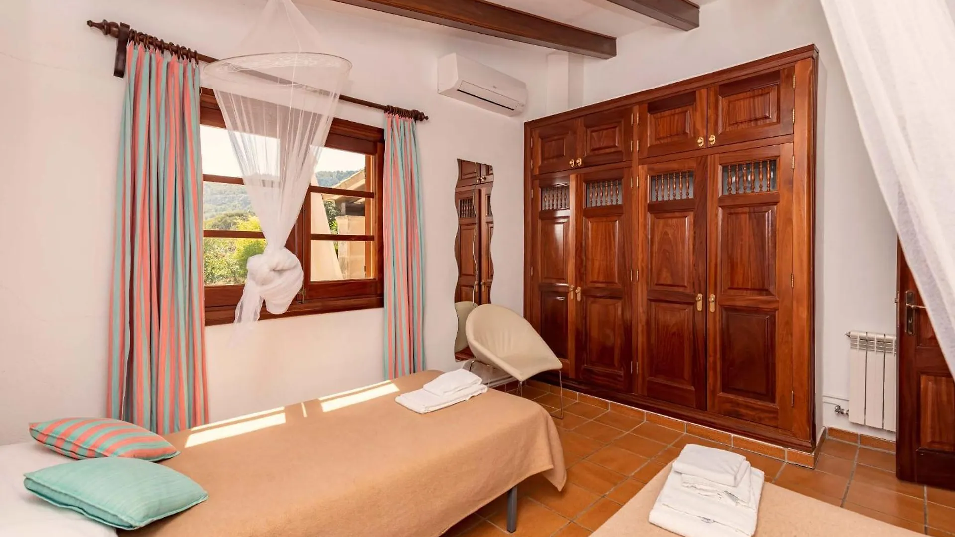 Villa Colonya By Sealand Villas Pollenca